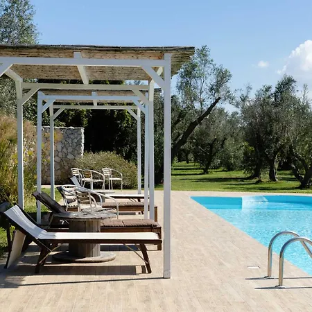 Luxury Moruse Villa
