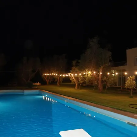 فيلة Luxury Moruse