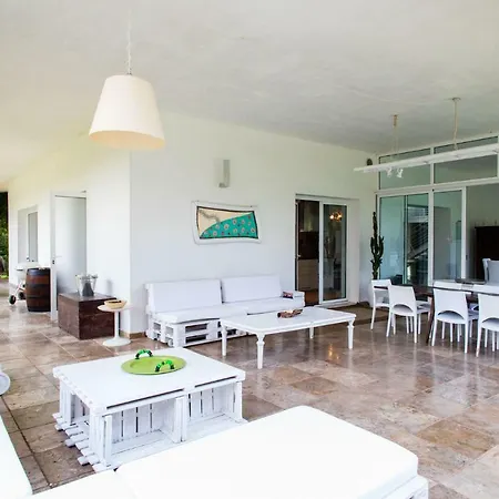 Villa Luxury Moruse *