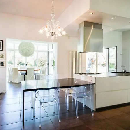 Luxury Moruse * ميليندونيو